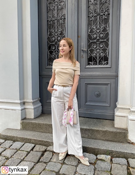 Beżowy skórzany pasek...