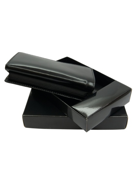 Skórzany lakierowany...