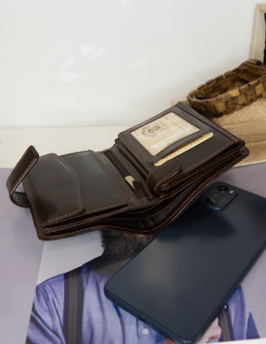 Wyprzedaż! Skórzany portfel męski...