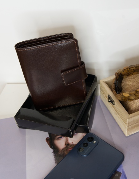 Wyprzedaż! Skórzany portfel...