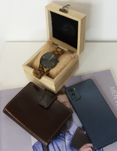 Wyprzedaż! Skórzany portfel męski...