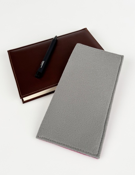 Filcowe etui na bilety -...