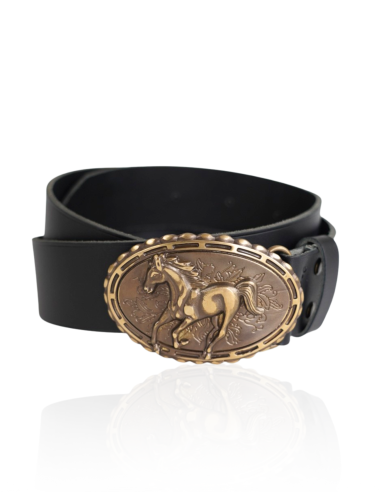 Skórzany pasek męski z ozdobną klamrą...