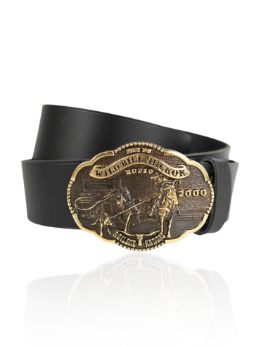 Skórzany pasek męski z ozdobną klamrą w stylu western