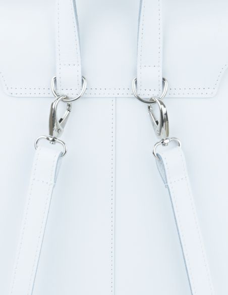 Biały plecak damski...