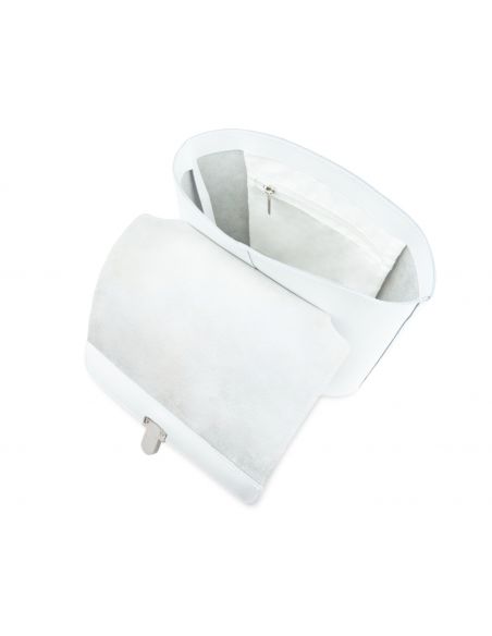 Biały plecak damski...