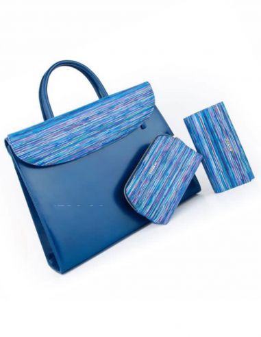 Skórzana mała kosmetyczka damska...