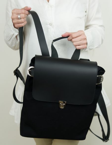 Plecak ze skórzanymi...