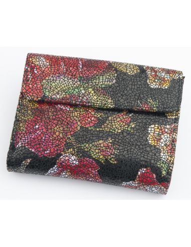 Skórzany portfel damski w róże...