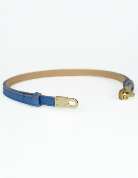 Niebieski skórzany pasek...