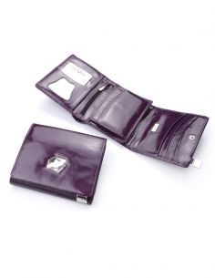 Skórzany portfel damski...