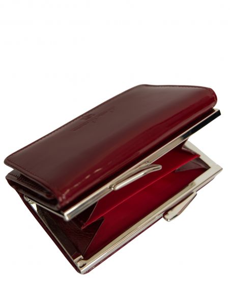 Skórzany portfel damski...