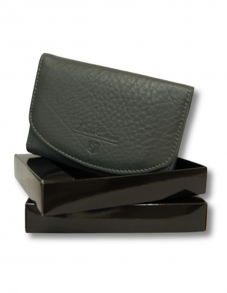 Skórzany mały portfel...