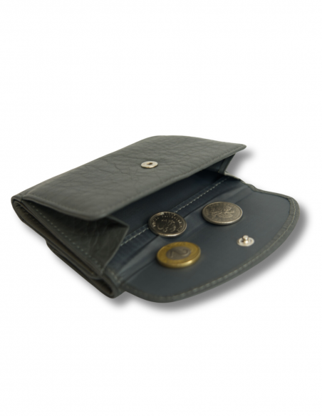 Skórzany mały portfel...