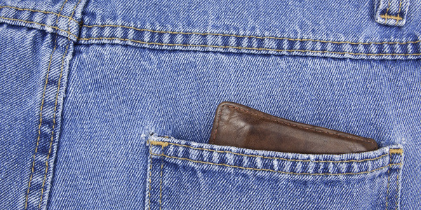 Jakie portfele bez problemu zmieszczą się w kieszeni?